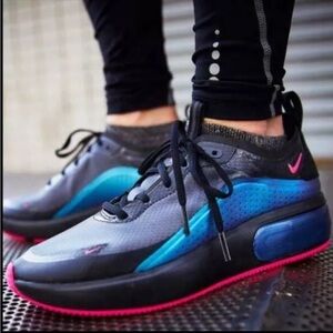 Nike Size 8.5 Air Women's Max DIA Special Edition Casual Laser Fuchsia RARE